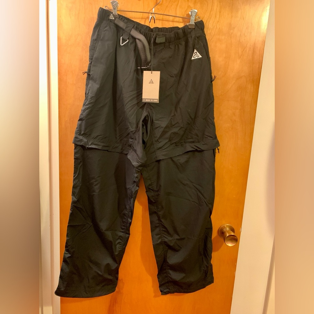 Nike ACG Zip-Off Trail Pants DX6646-010 Black - Men’s size Medium